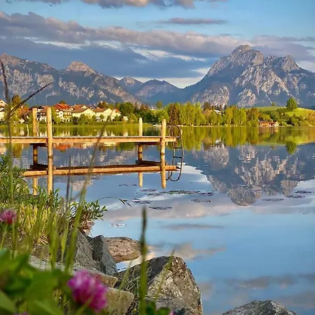 Hartungs Hoteldorf 酒店 3*