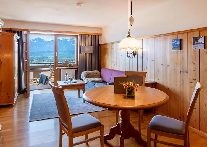 Hartungs Hoteldorf Hotell 3*