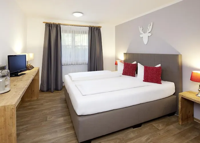 Hotell Hartungs Hoteldorf 3*