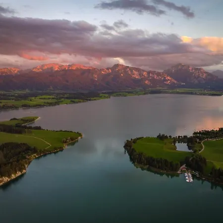 Ξενοδοχείο Hartungs Hoteldorf 3*