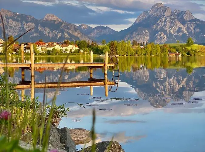 Hartungs Hoteldorf Готель 3*