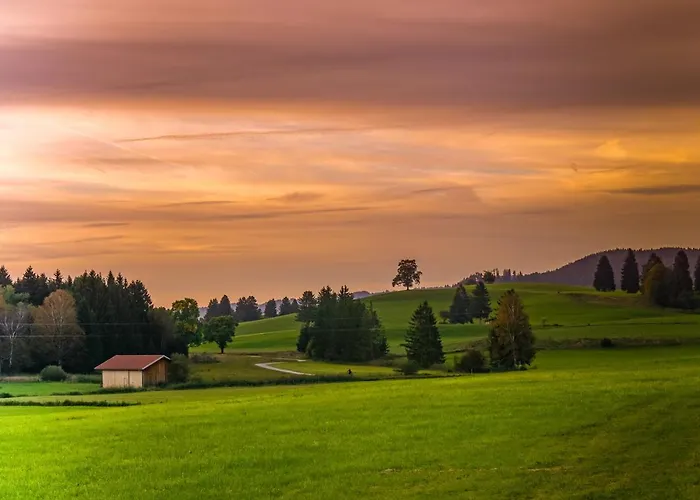 Hartungs Hoteldorf Готель 3*