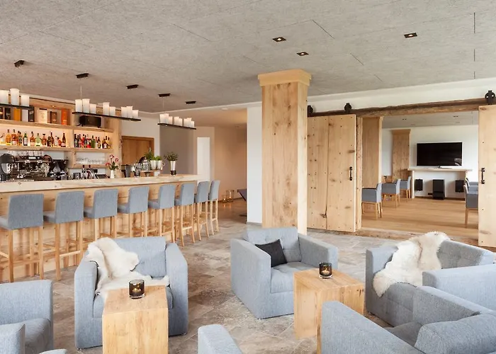 Hartungs Hoteldorf Готель 3*