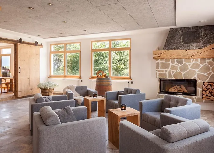 Hartungs Hoteldorf Szálloda